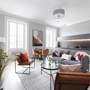 Apartment Joivy Luxurious On Notable George Street, Edinburgh